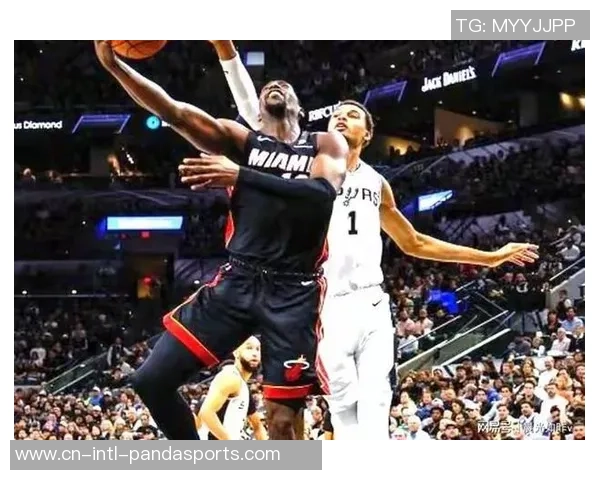 2014年NBA总决赛第三场热火与马刺激战回顾精彩瞬间与关键时刻分析