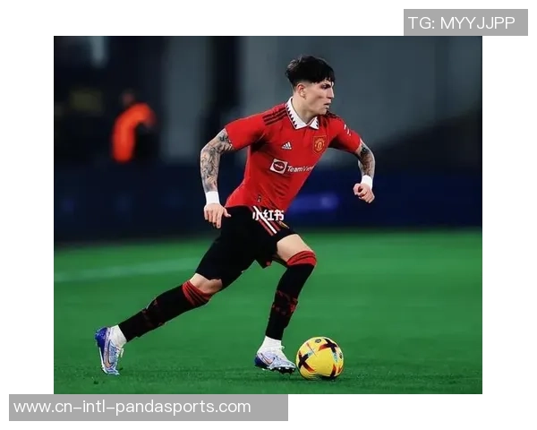 乌多基:英超简直一切方面都很难,我正在尽力习惯 乌多基:英超简直一切方面都很难,我正在尽力习惯